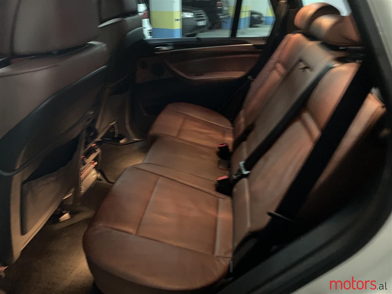 2011' BMW X5 photo #2