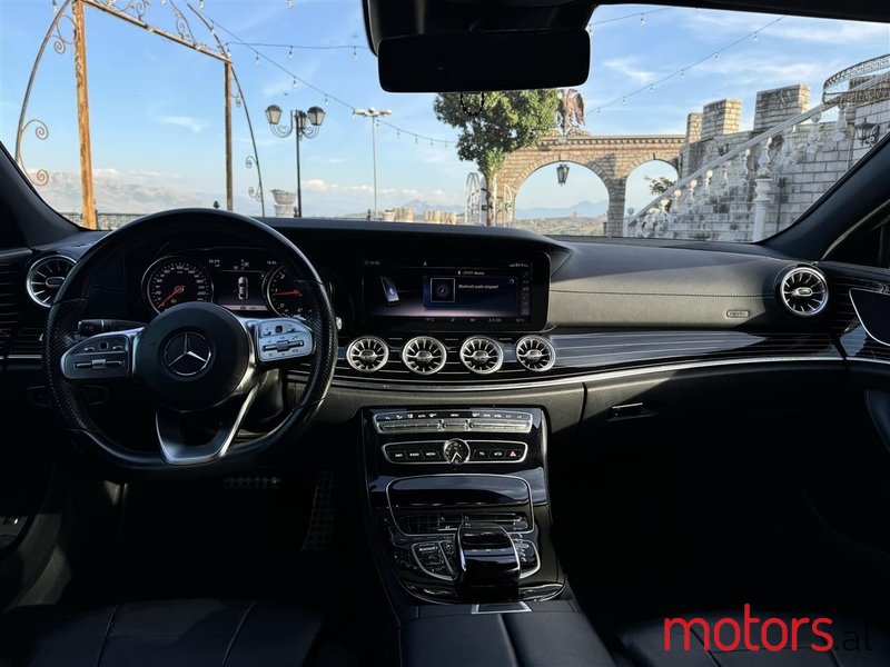 2019' Mercedes-Benz CLS 300 photo #6