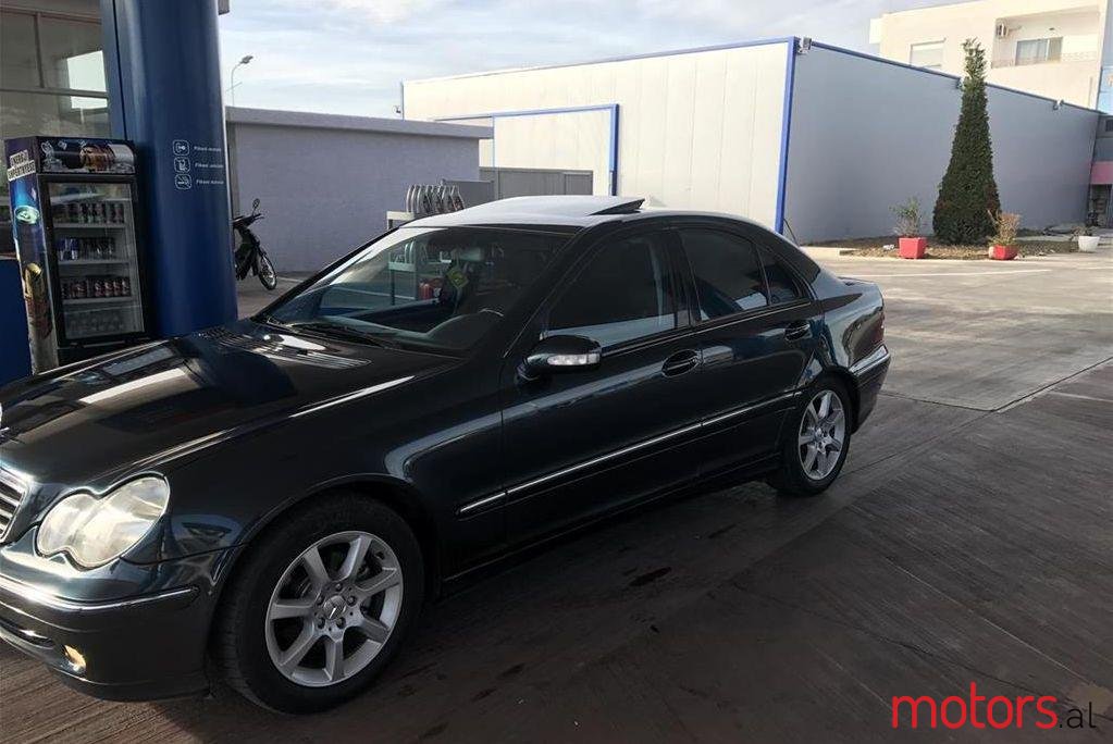 2001' Mercedes-Benz C 220 photo #1