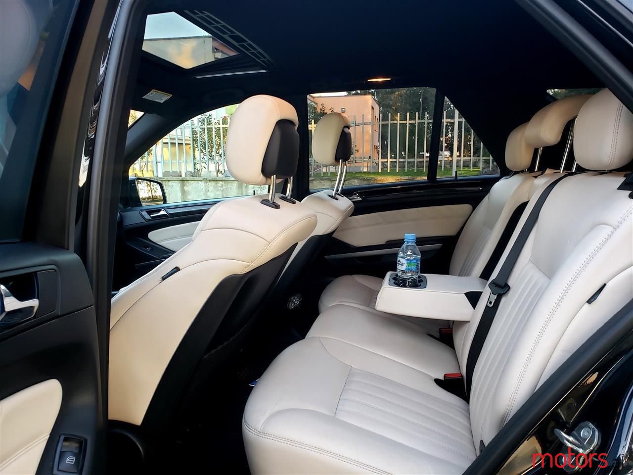 2012' Mercedes-Benz ML 350 photo #5