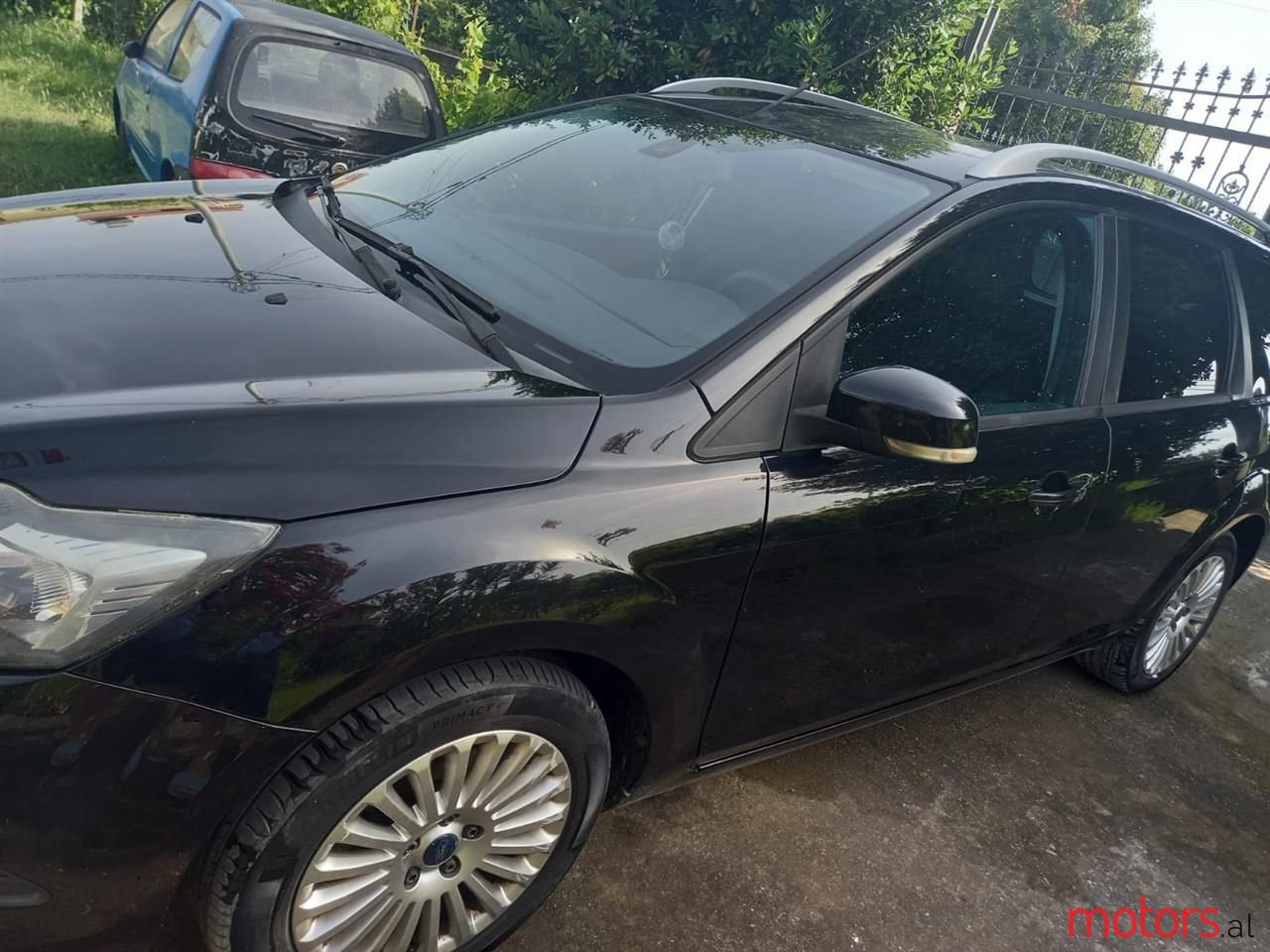 2010' Ford Focus photo #6