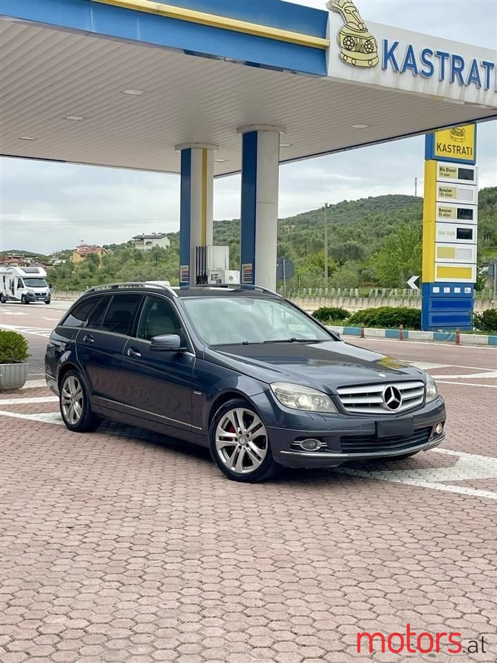 2009' Mercedes-Benz C 220 photo #1