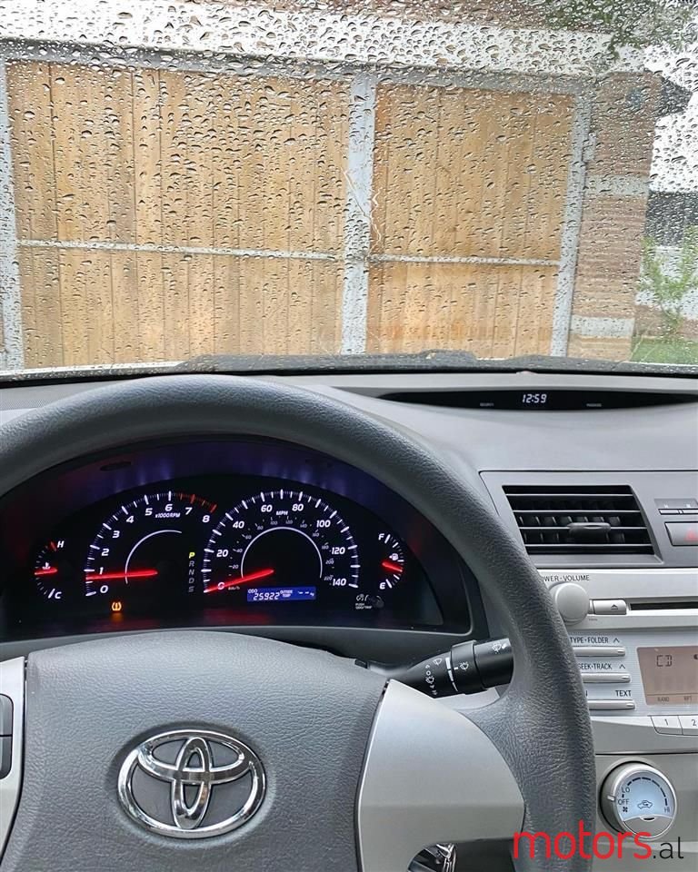 2010' Toyota Camry photo #5