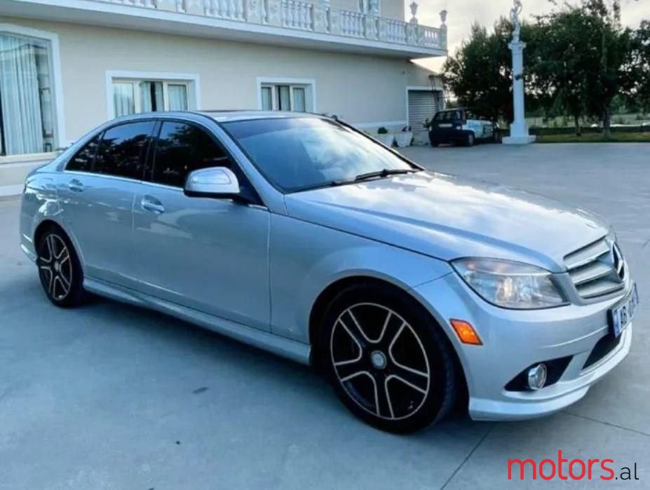 2010' Mercedes-Benz C 300 photo #6