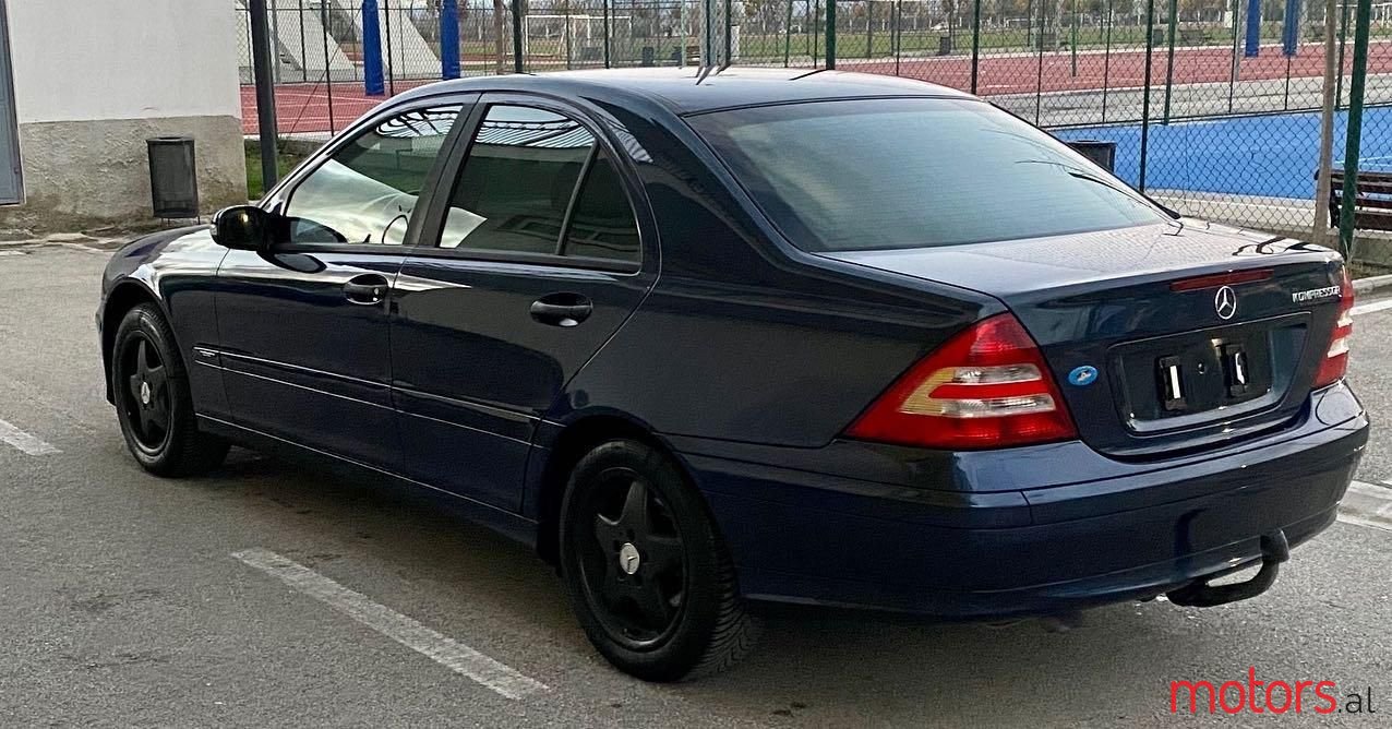 2005' Mercedes-Benz C 180 photo #3