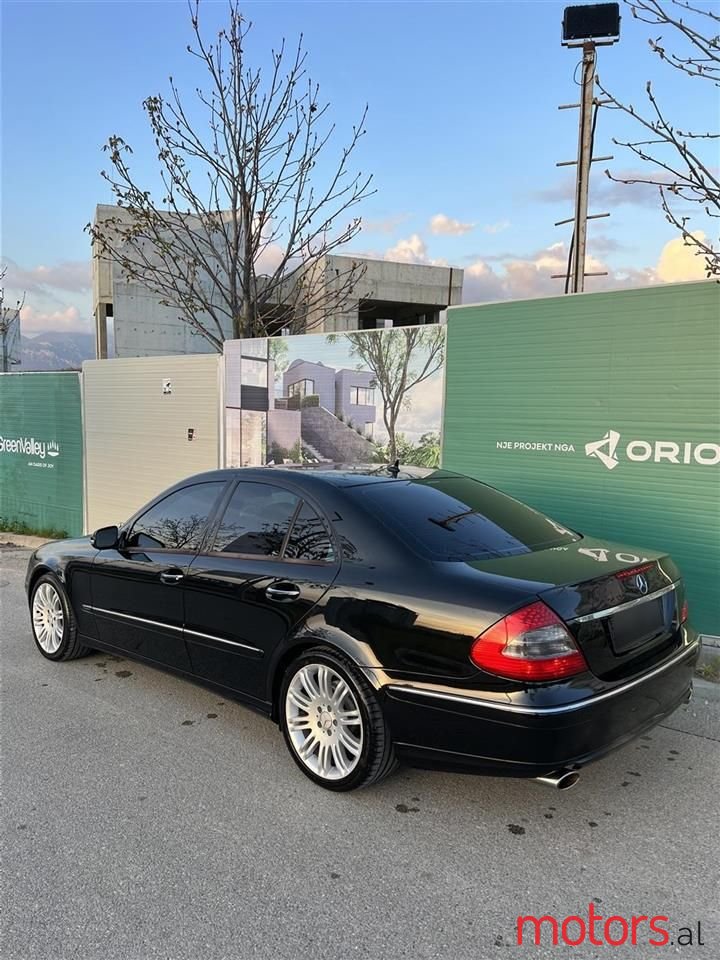 2008' Mercedes-Benz E 280 photo #1