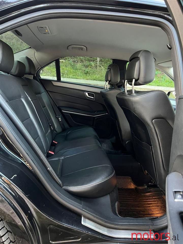 2015' Mercedes-Benz E 200 photo #4