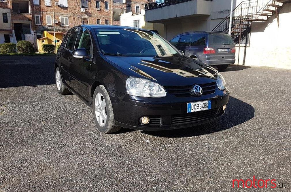 2008' Volkswagen Golf photo #1