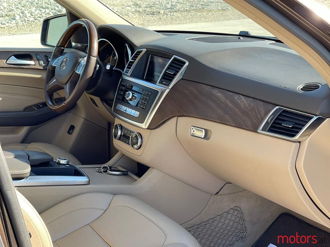 2014' Mercedes-Benz ML 350 photo #5