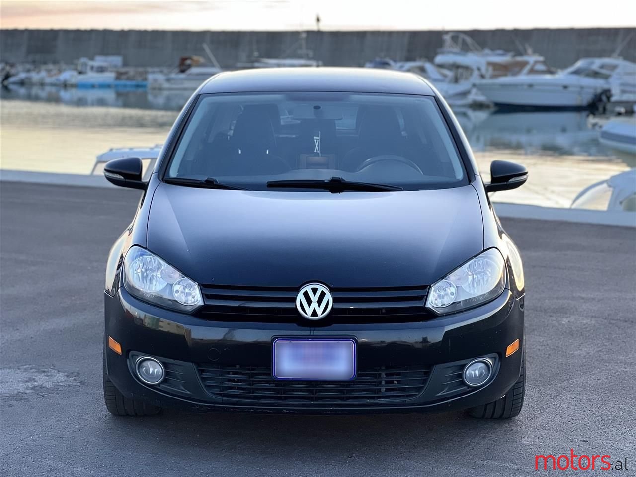 2013' Volkswagen Golf photo #1