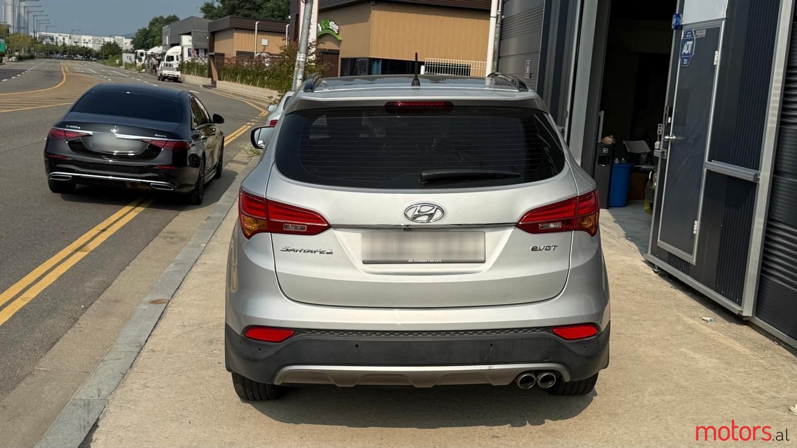 2013' Hyundai Santa Fe photo #3
