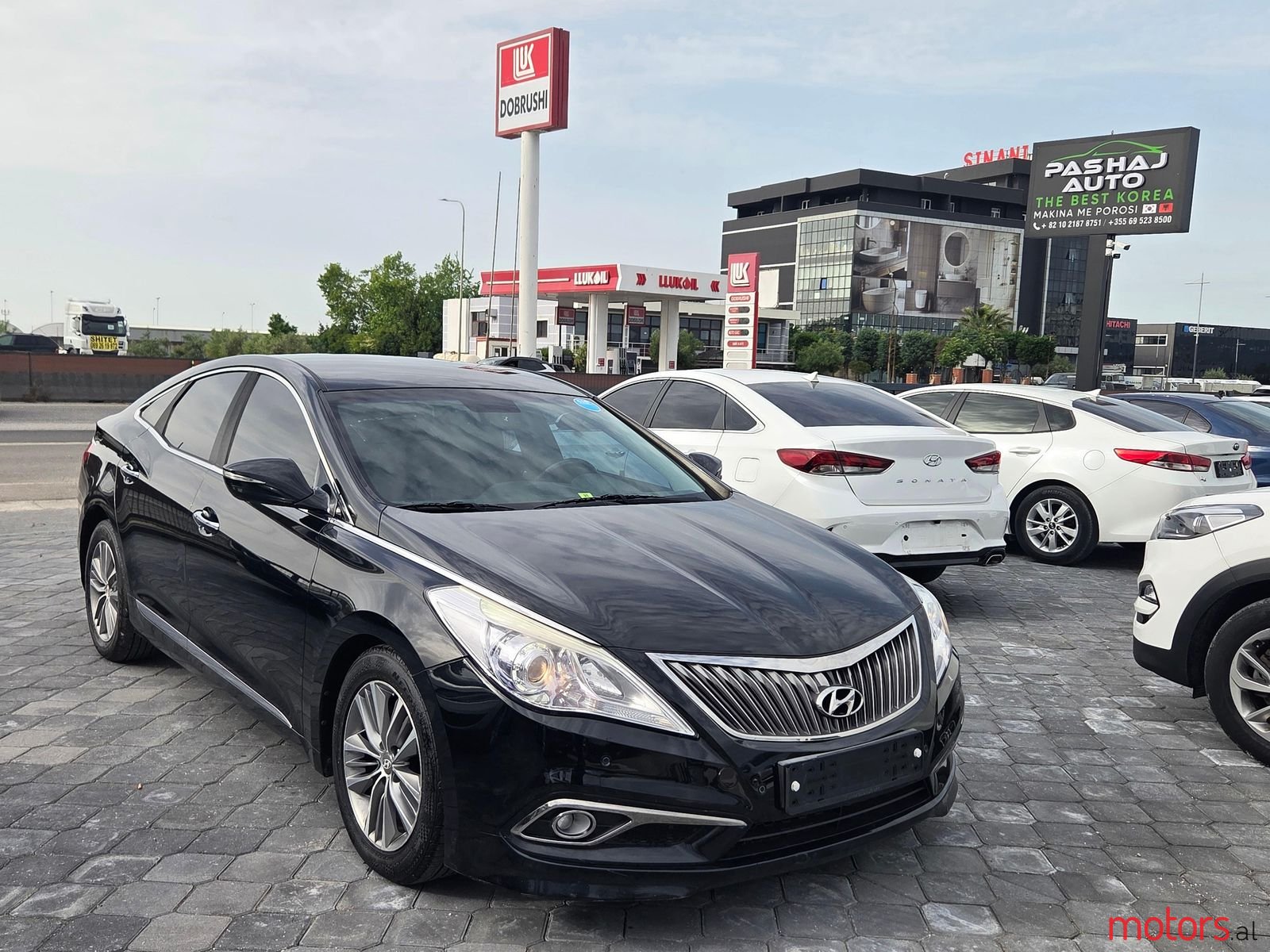 2016' Hyundai Grandeur photo #1