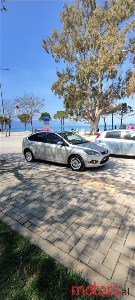 2010' Ford Focus photo #1