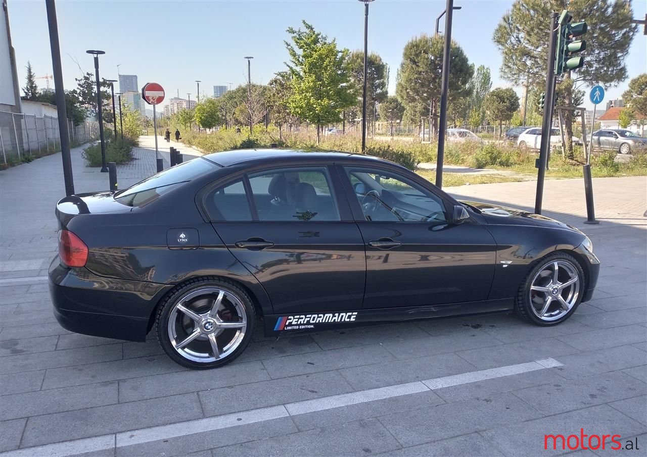 2009' BMW 316 photo #1