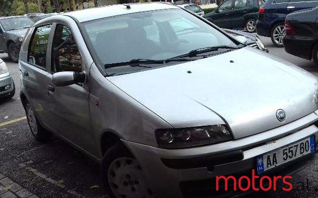 2001' Fiat Punto photo #1