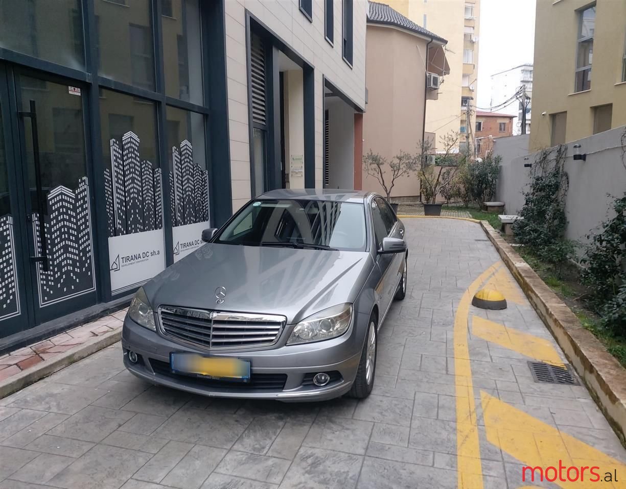 2010' Mercedes-Benz C 200 photo #2