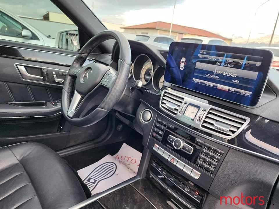 2014' Mercedes-Benz E 250 photo #4