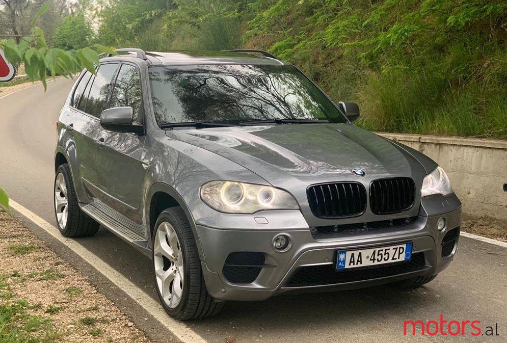 2012' BMW X5 photo #1
