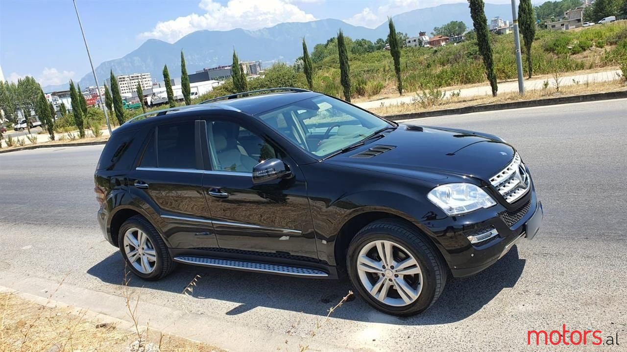 2008' Mercedes-Benz ML 320 photo #6