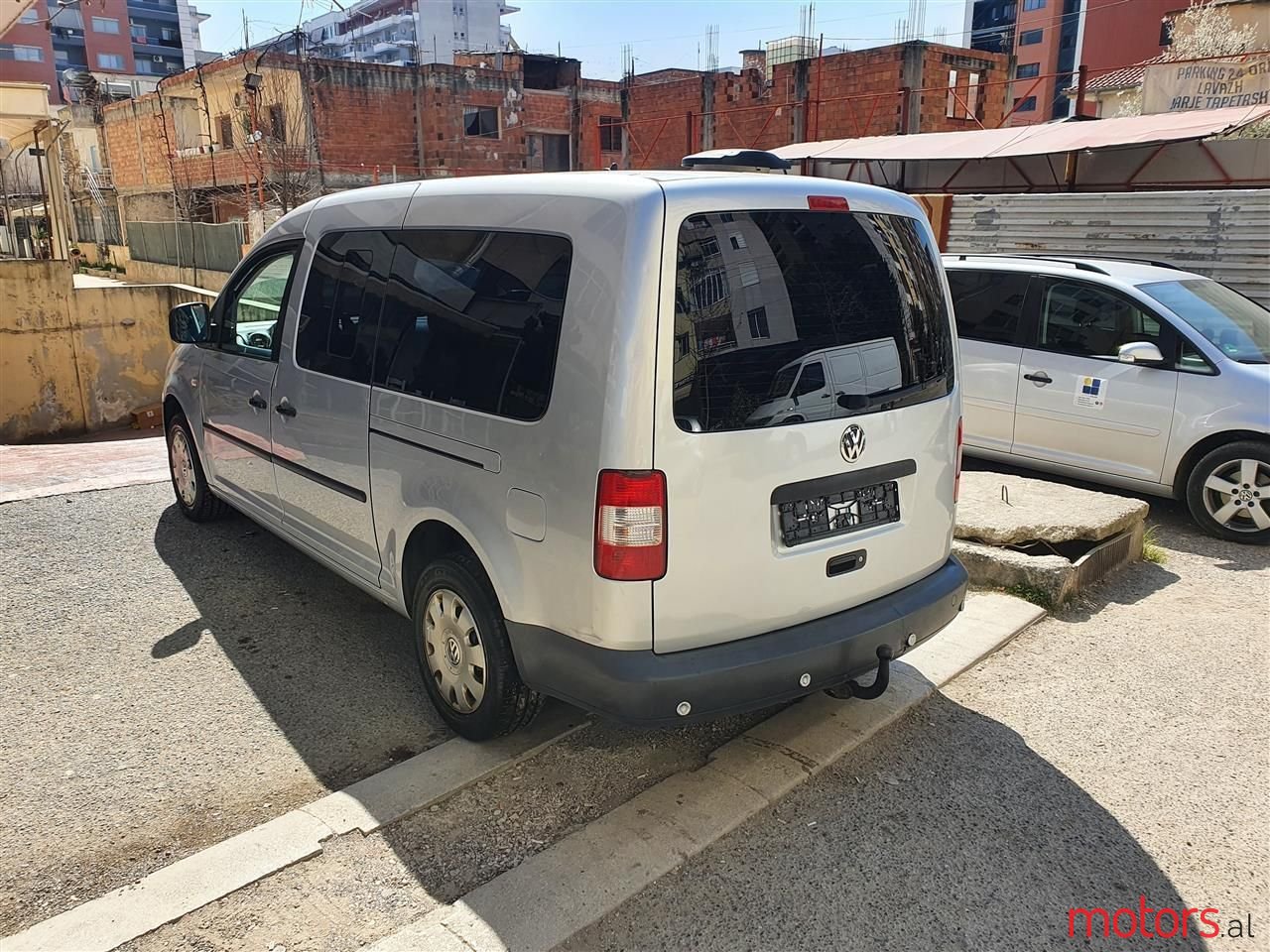 2010' Volkswagen Caddy photo #2