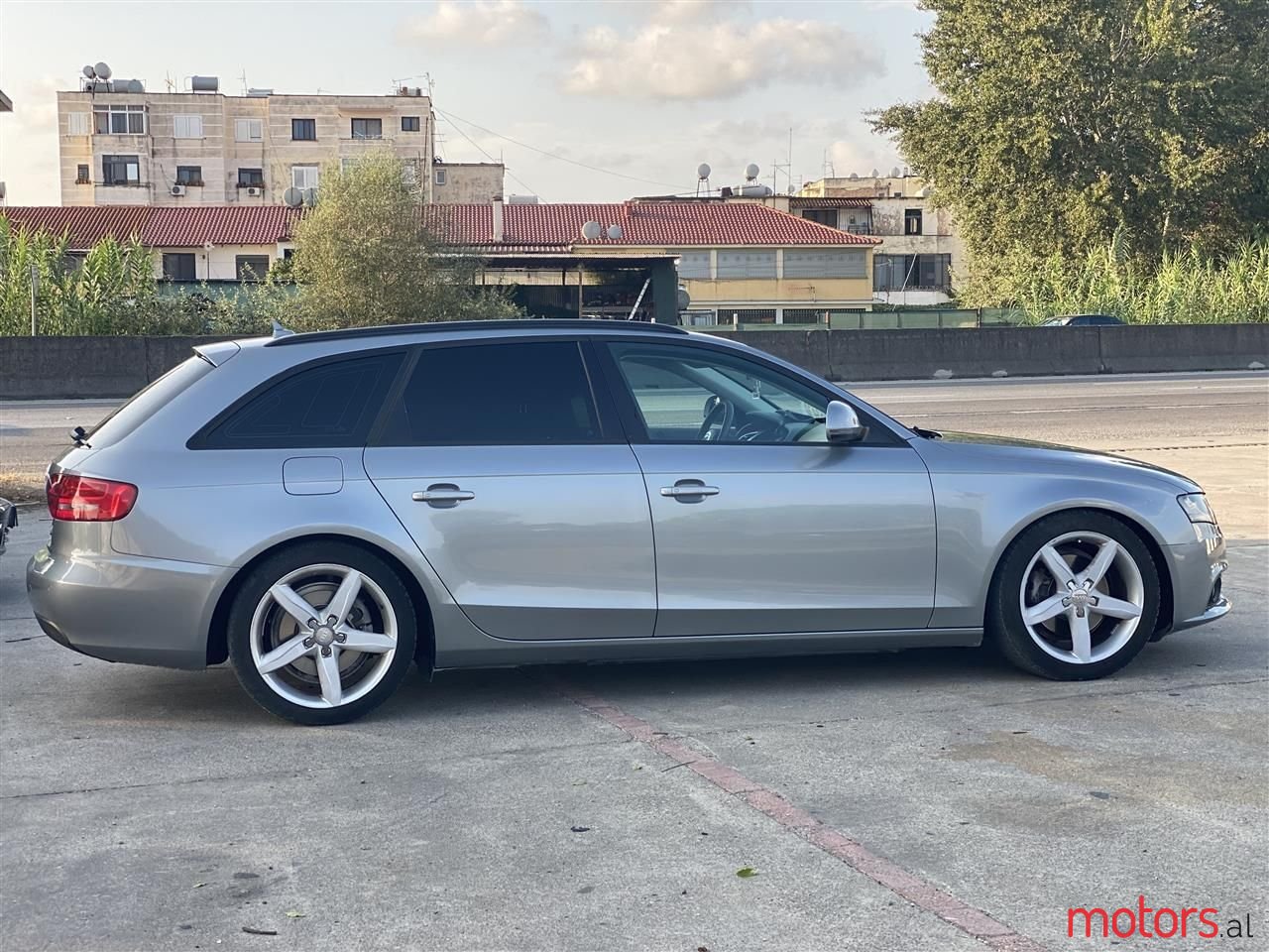 2009' Audi A4 photo #2