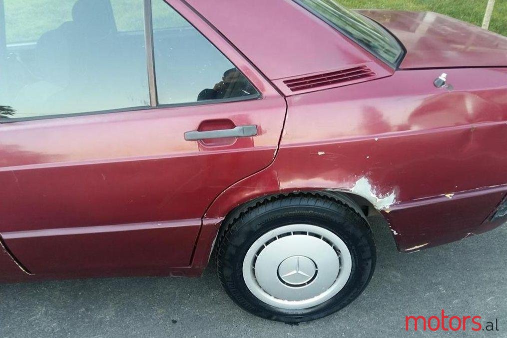 1989' Mercedes-Benz 190 photo #1