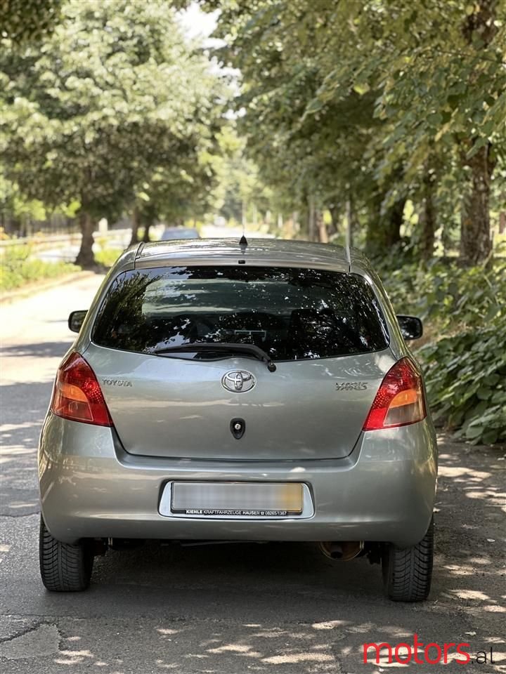 2007' Toyota Yaris photo #4