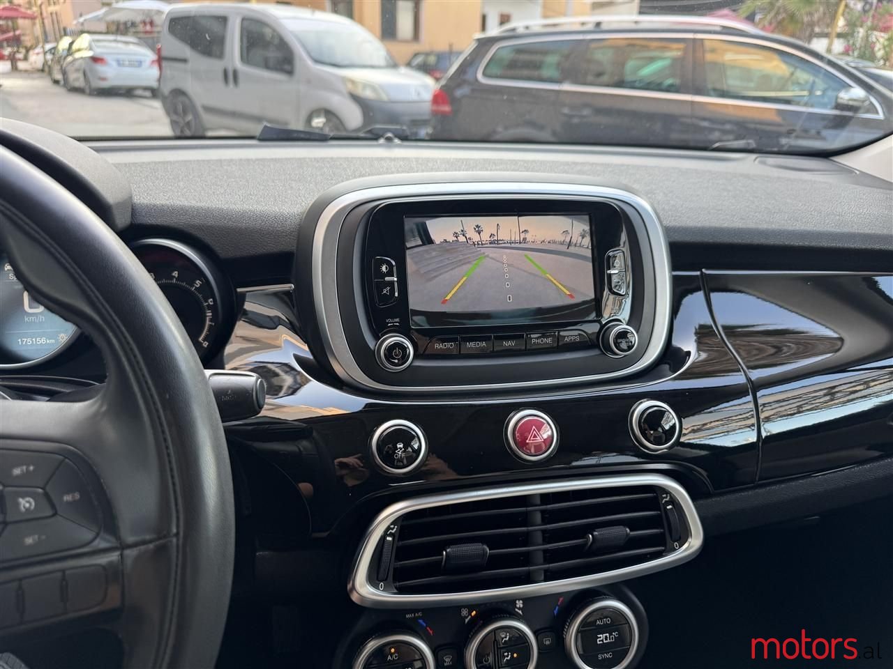 2017' Fiat 500X photo #6