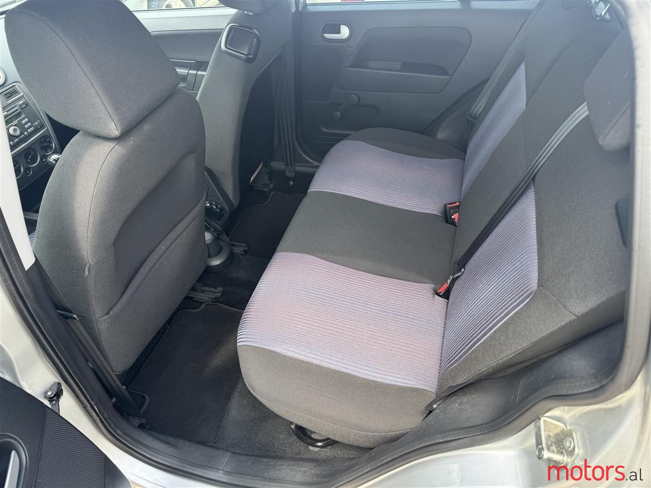 2008' Ford Fusion photo #3