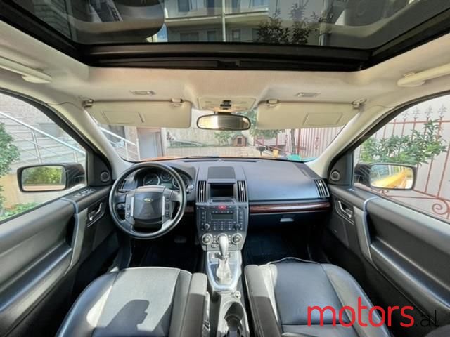 2008' Land Rover Freelander photo #4