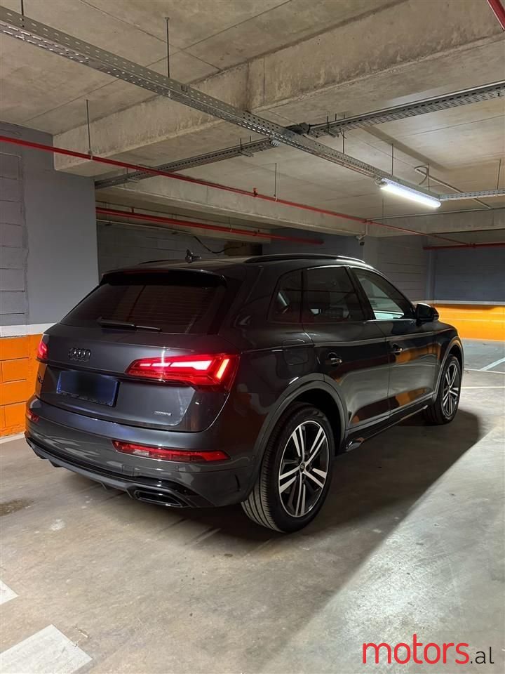2021' Audi Q5 photo #2
