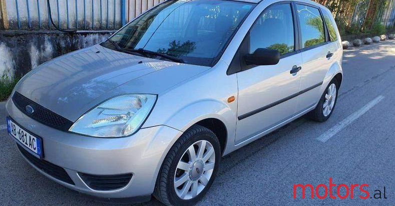 2004' Ford Fiesta photo #1