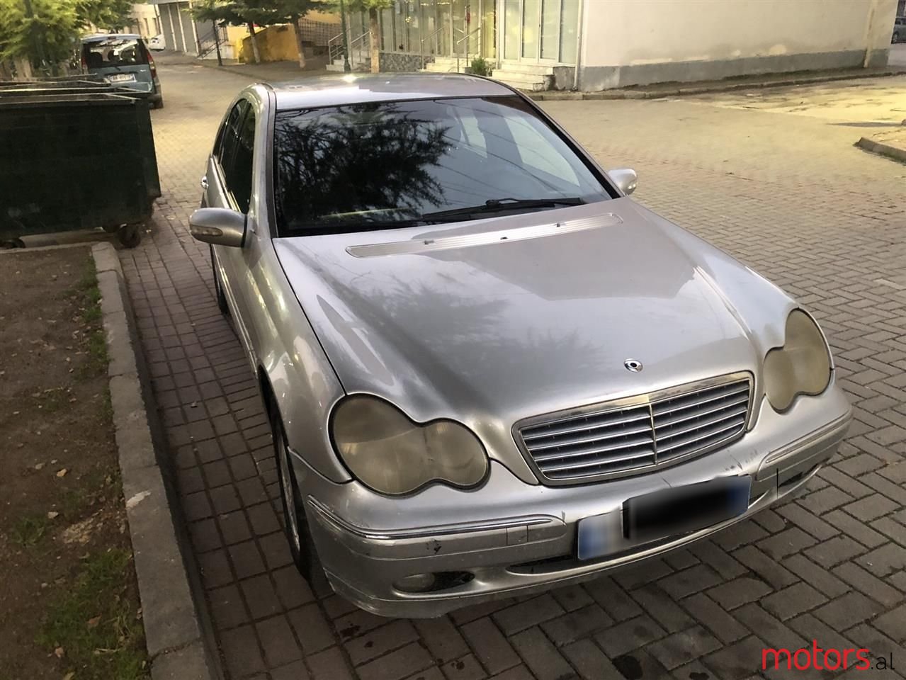 2002' Mercedes-Benz C 220 photo #1
