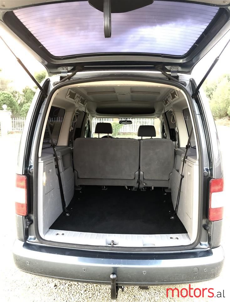 2009' Volkswagen Caddy photo #3