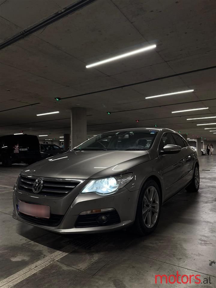 2010' Volkswagen photo #2