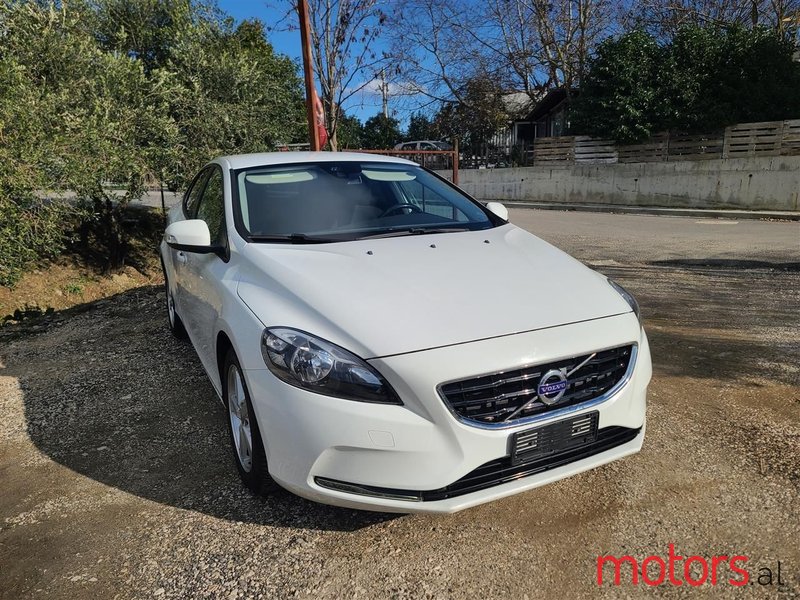 2015' Volvo V40 photo #5