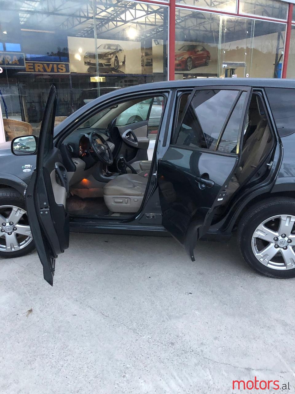 2006' Toyota RAV4 photo #4