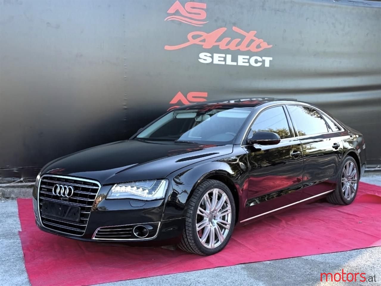 2012' Audi A8 photo #1