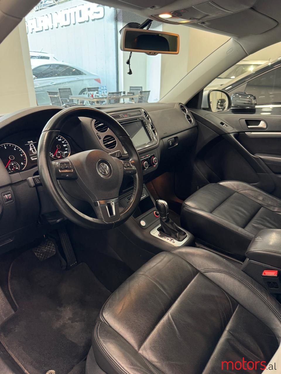 2014' Volkswagen Tiguan photo #4