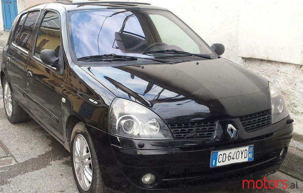 2003' Renault Clio photo #2
