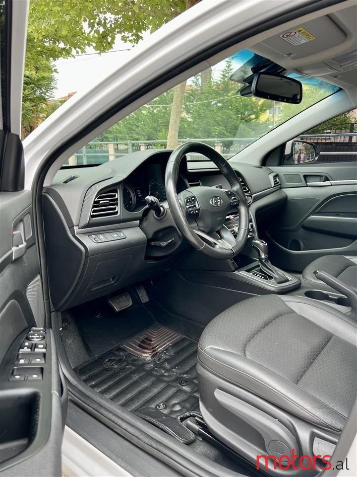 2019' Hyundai Avante photo #6