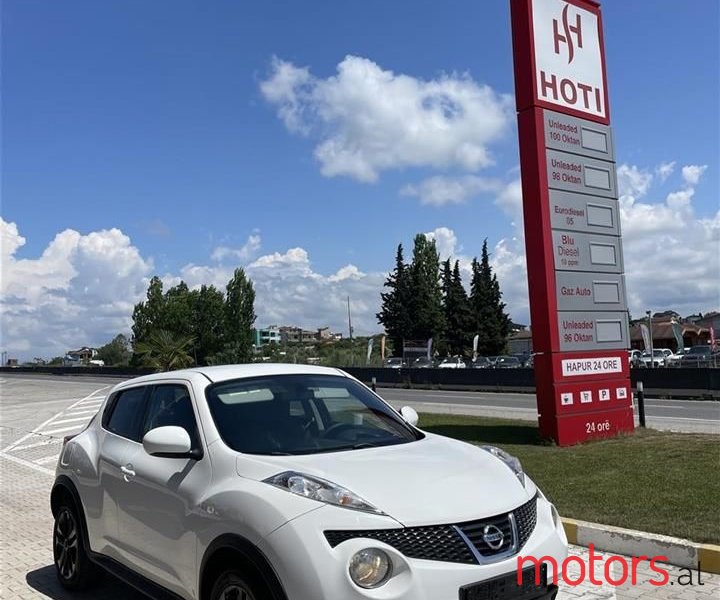 2011' Nissan Juke photo #6