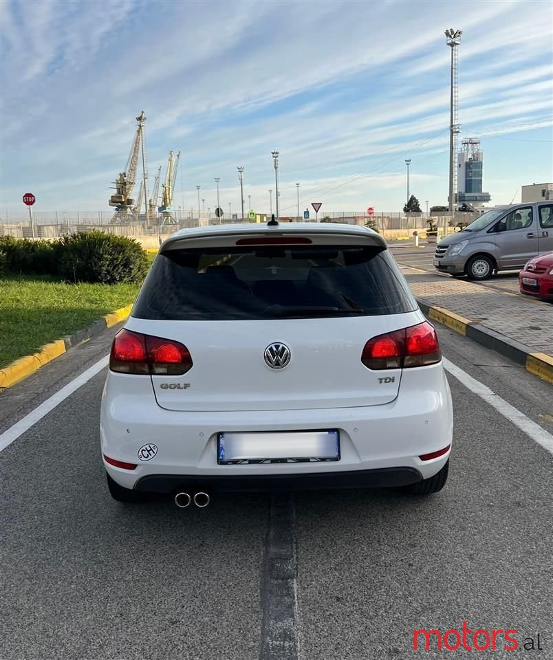 2012' Volkswagen Golf photo #4