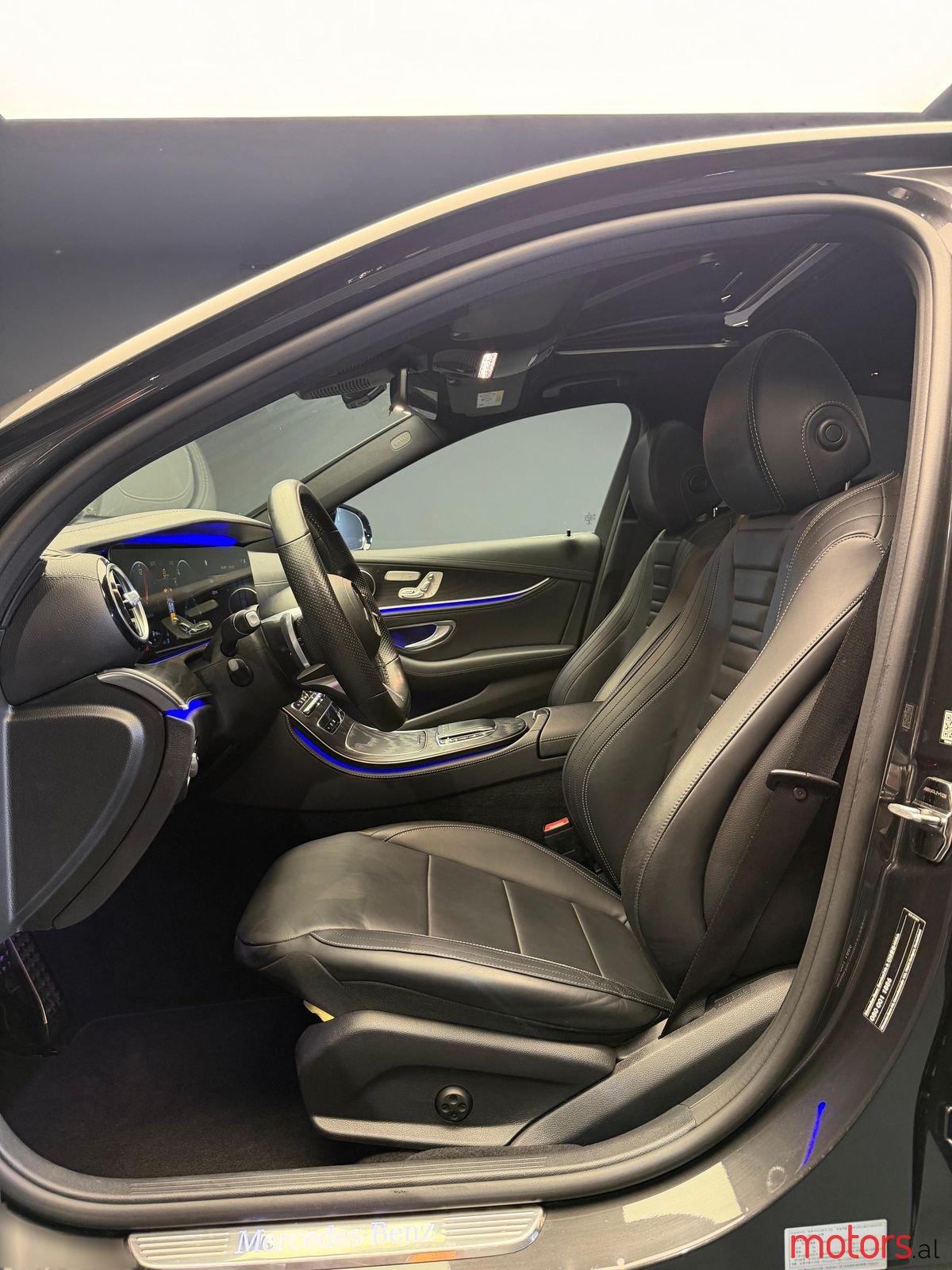 2021' Mercedes-Benz E 220 photo #5