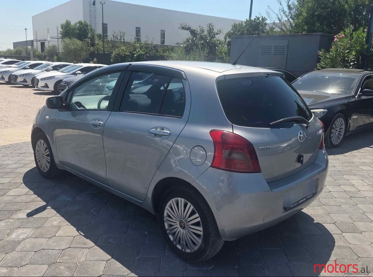 2007' Toyota Yaris photo #4