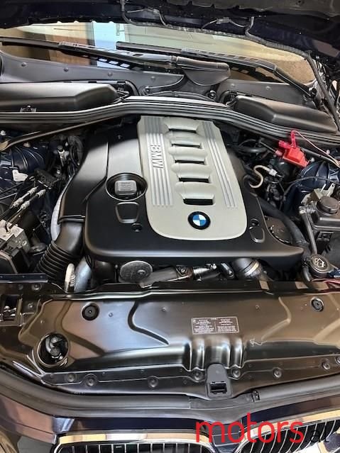 2007' BMW 525 photo #2