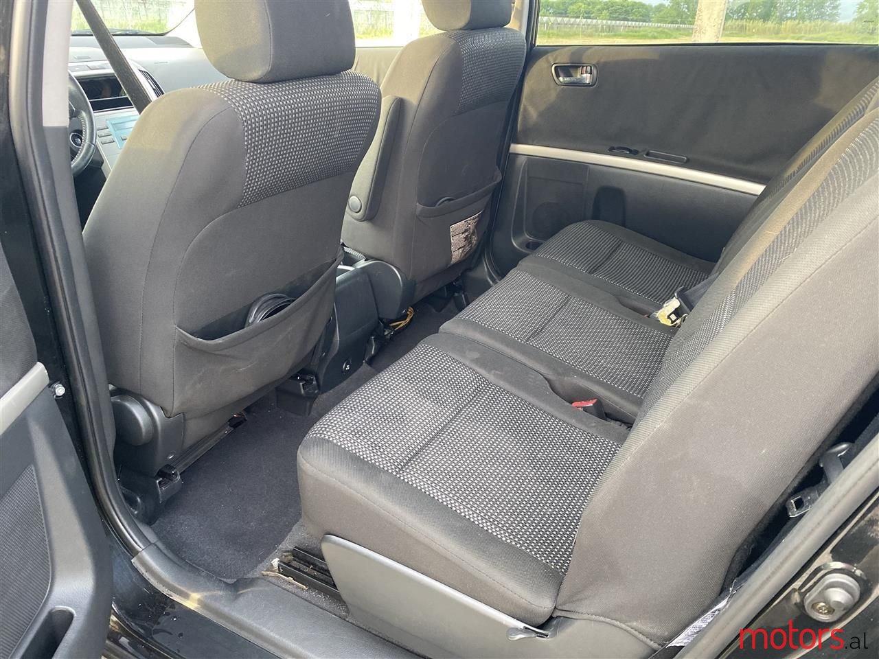 2005' Toyota Corolla Verso photo #4