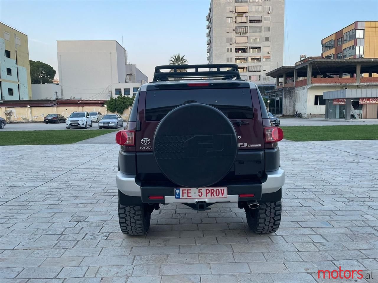 2007' Toyota FJ photo #3