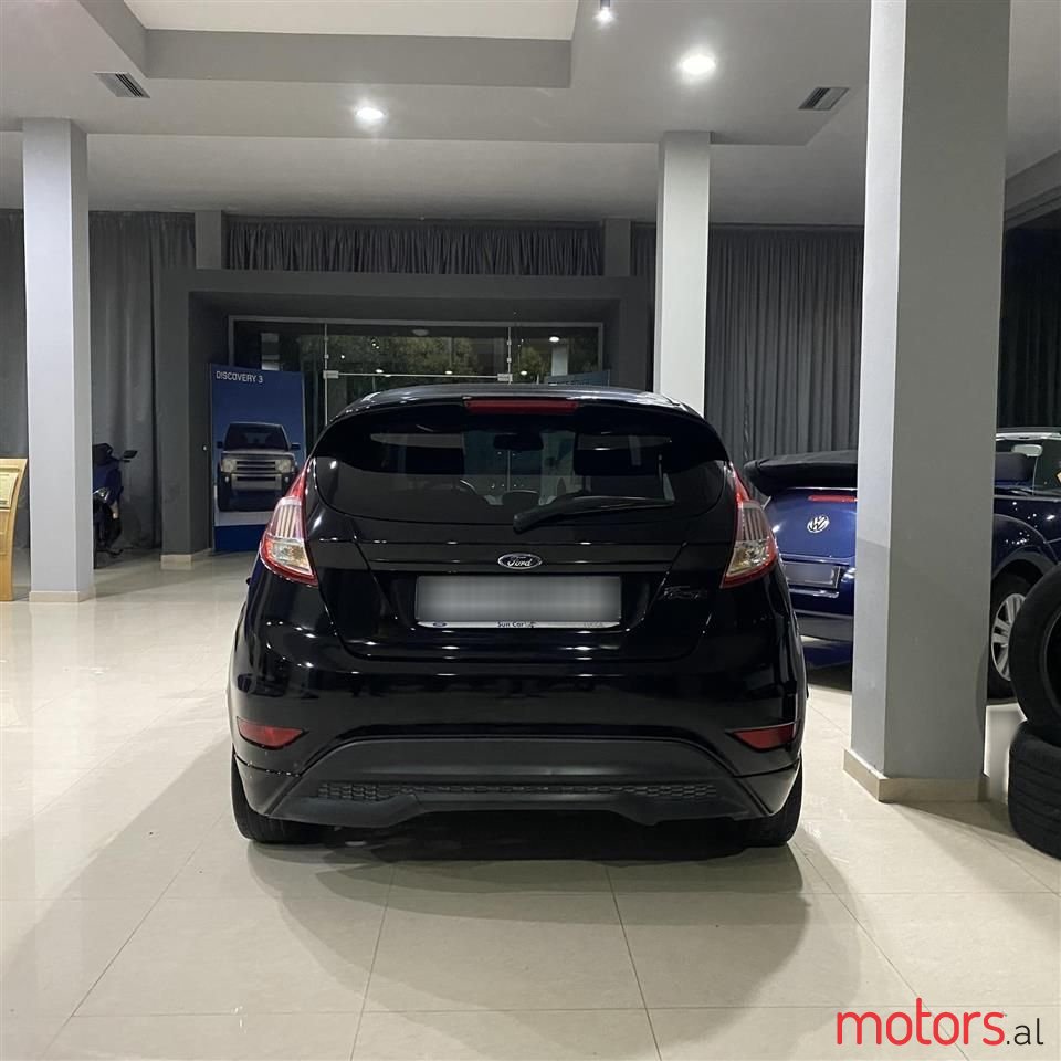 2017' Ford Fiesta photo #2