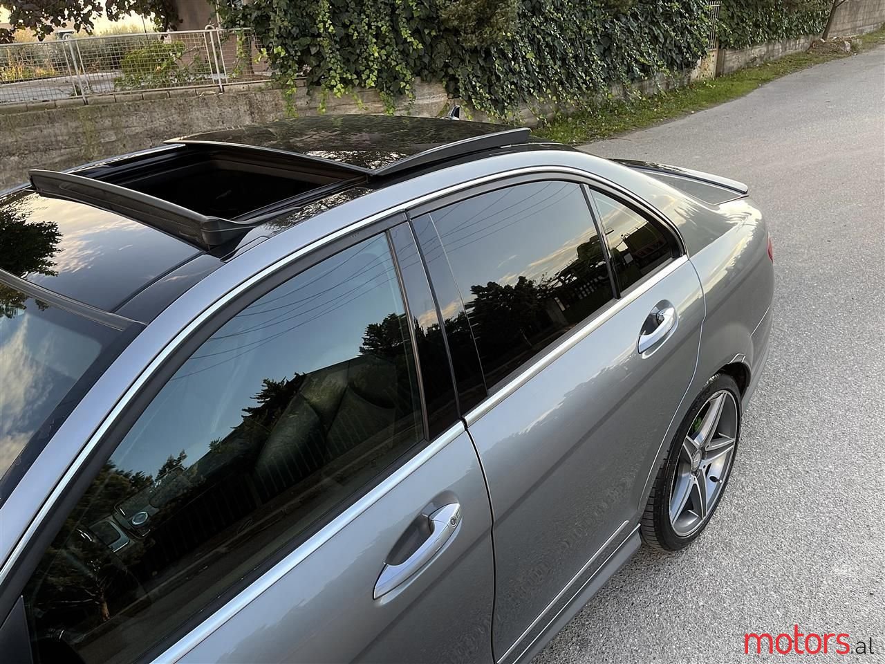 2008' Mercedes-Benz C 220 photo #3